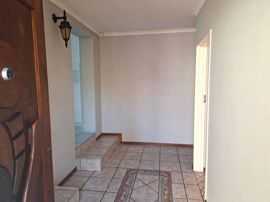 4 Bedroom Property for Sale in Winterhoek Park Eastern Cape